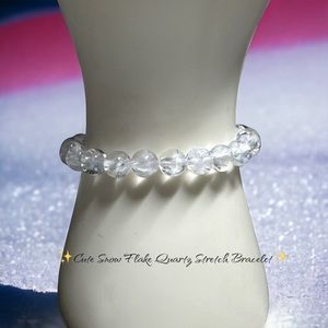 ✨Cute Snow Flake Quartz Stretch Bracelet✨